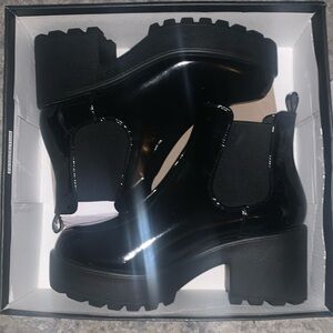 Nastygal black patent heeled boots - size 7 new